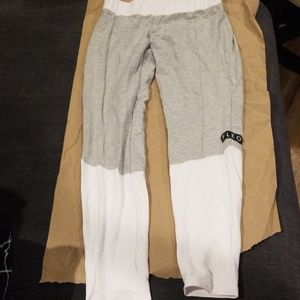 NWOT V3 Fleo Joggers